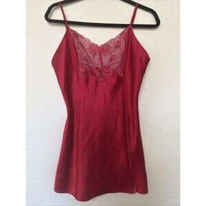 Victoria's Secret Red Slip Chemise Nightgown w/Lace Size M Medium Women's